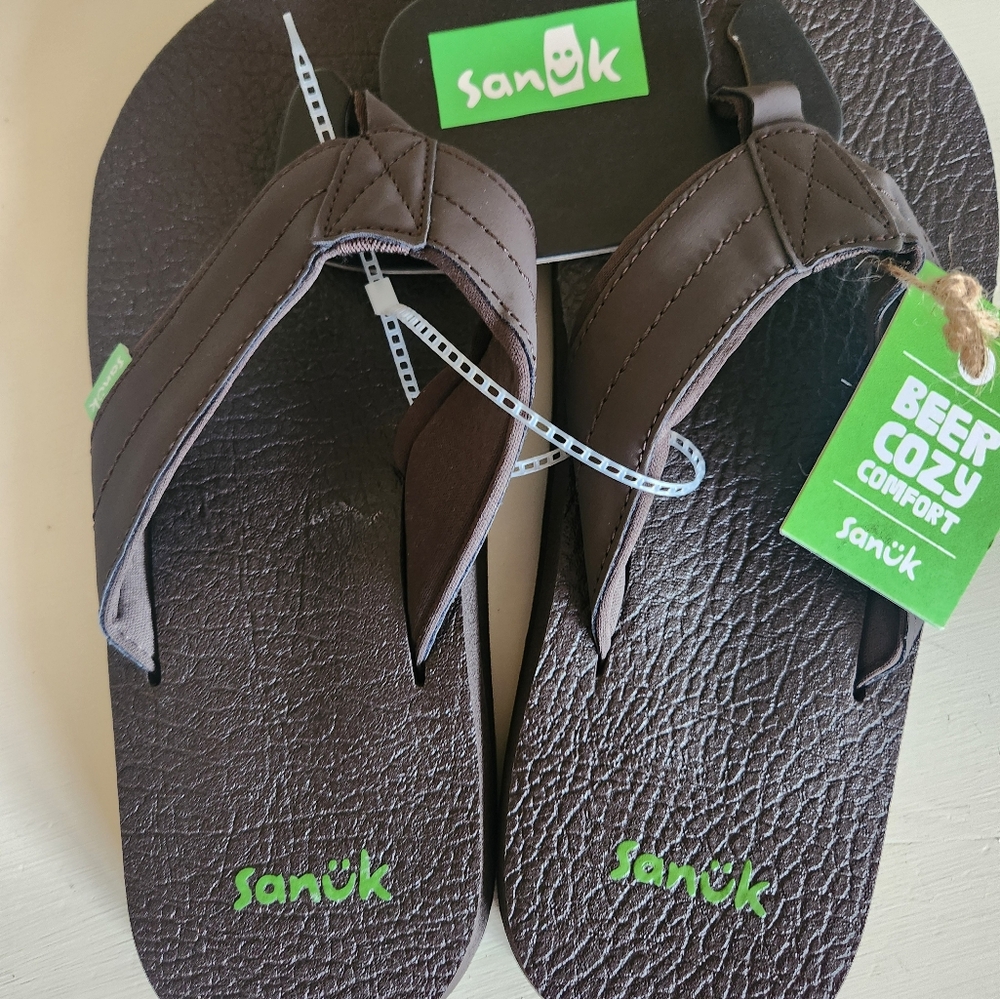 Mens flip flops